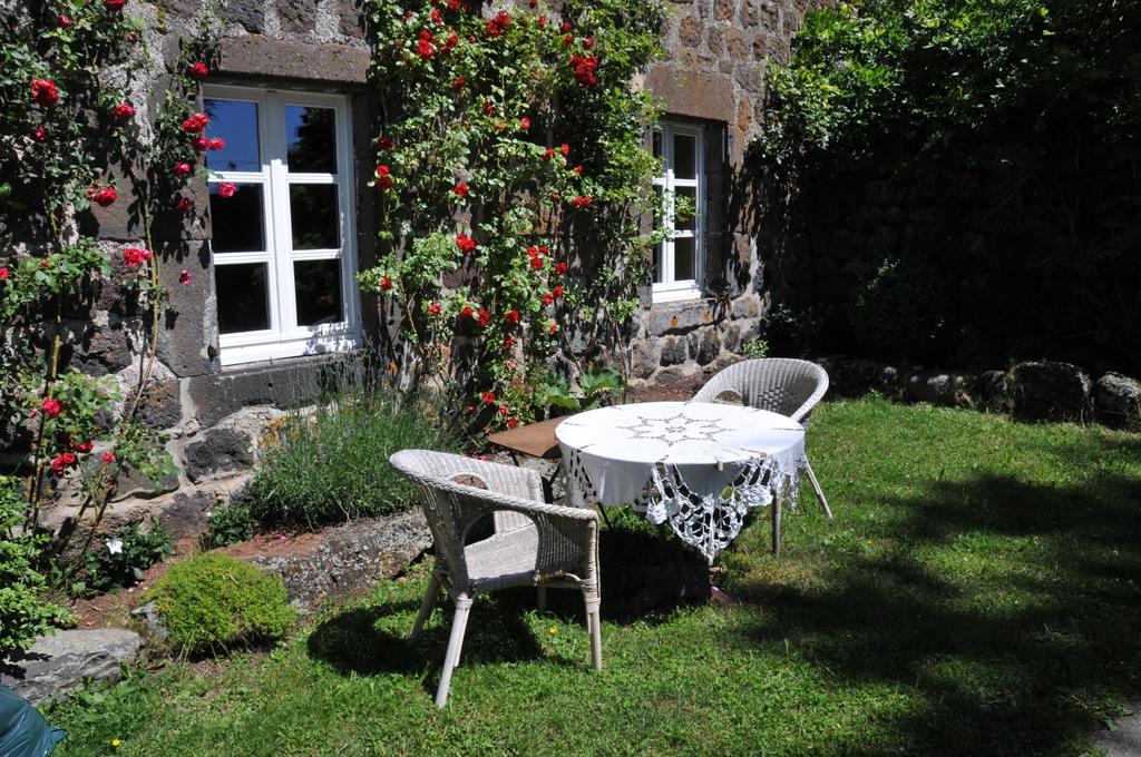 Le Potala Bed & Breakfast Le Bouchet-Saint-Nicolas Екстериор снимка